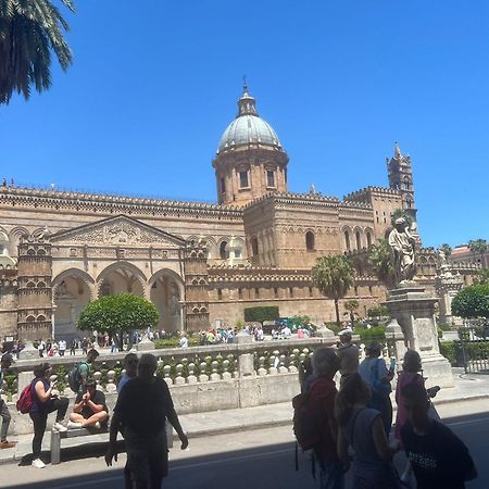 Noble Suite Palermo Bagian luar foto