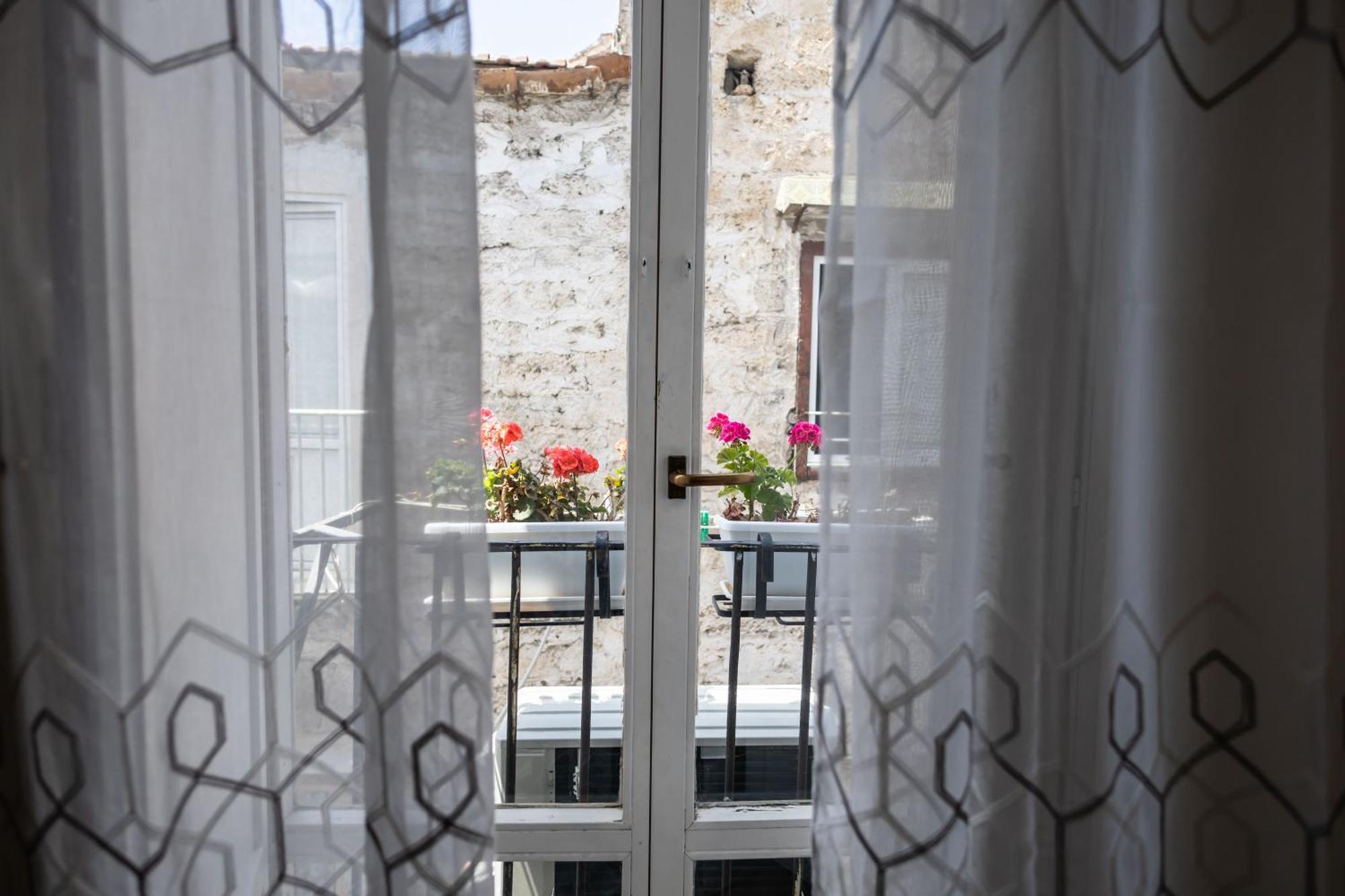 Noble Suite Palermo Bagian luar foto